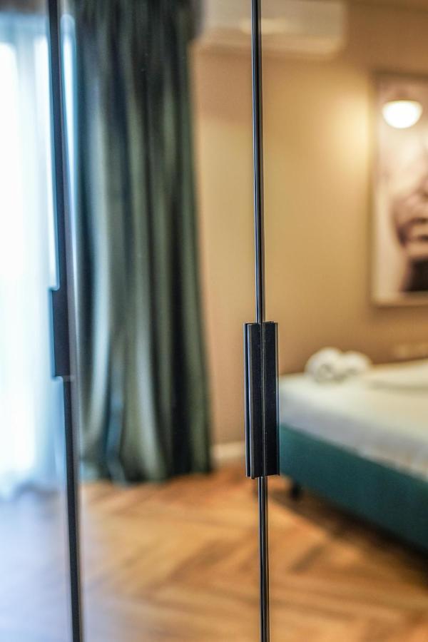 Haris Luxury Apartment No.4 Tiranë Ngoại thất bức ảnh