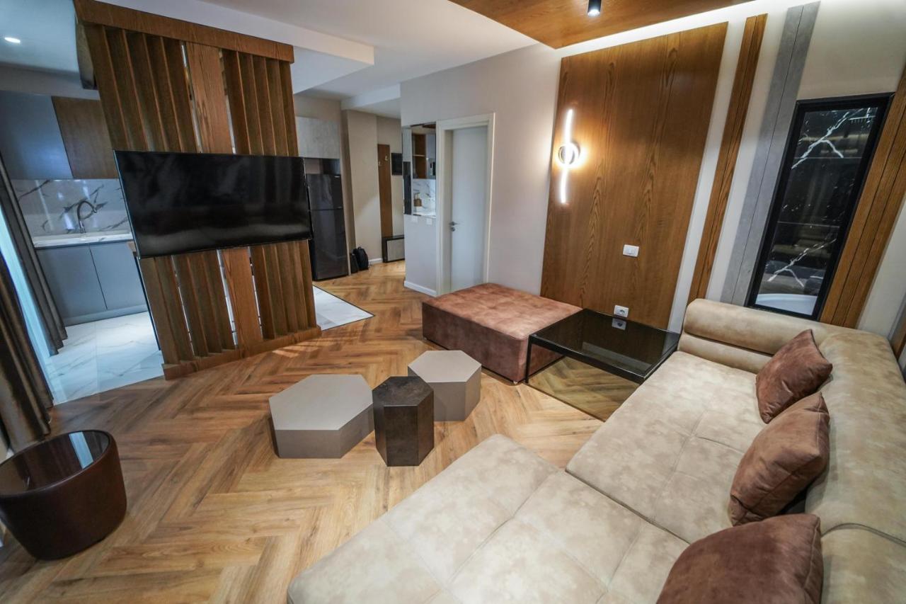 Haris Luxury Apartment No.4 Tiranë Ngoại thất bức ảnh