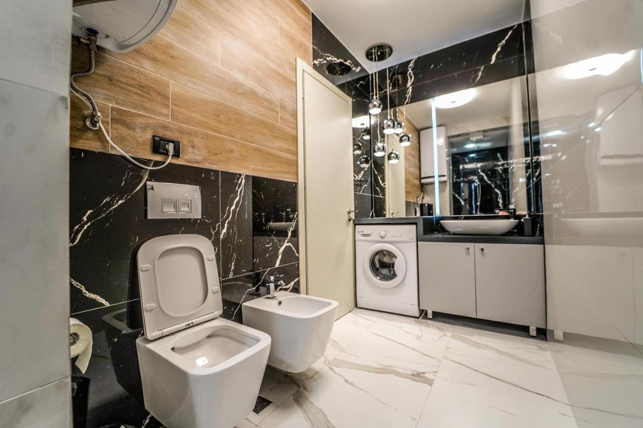 Haris Luxury Apartment No.4 Tiranë Ngoại thất bức ảnh