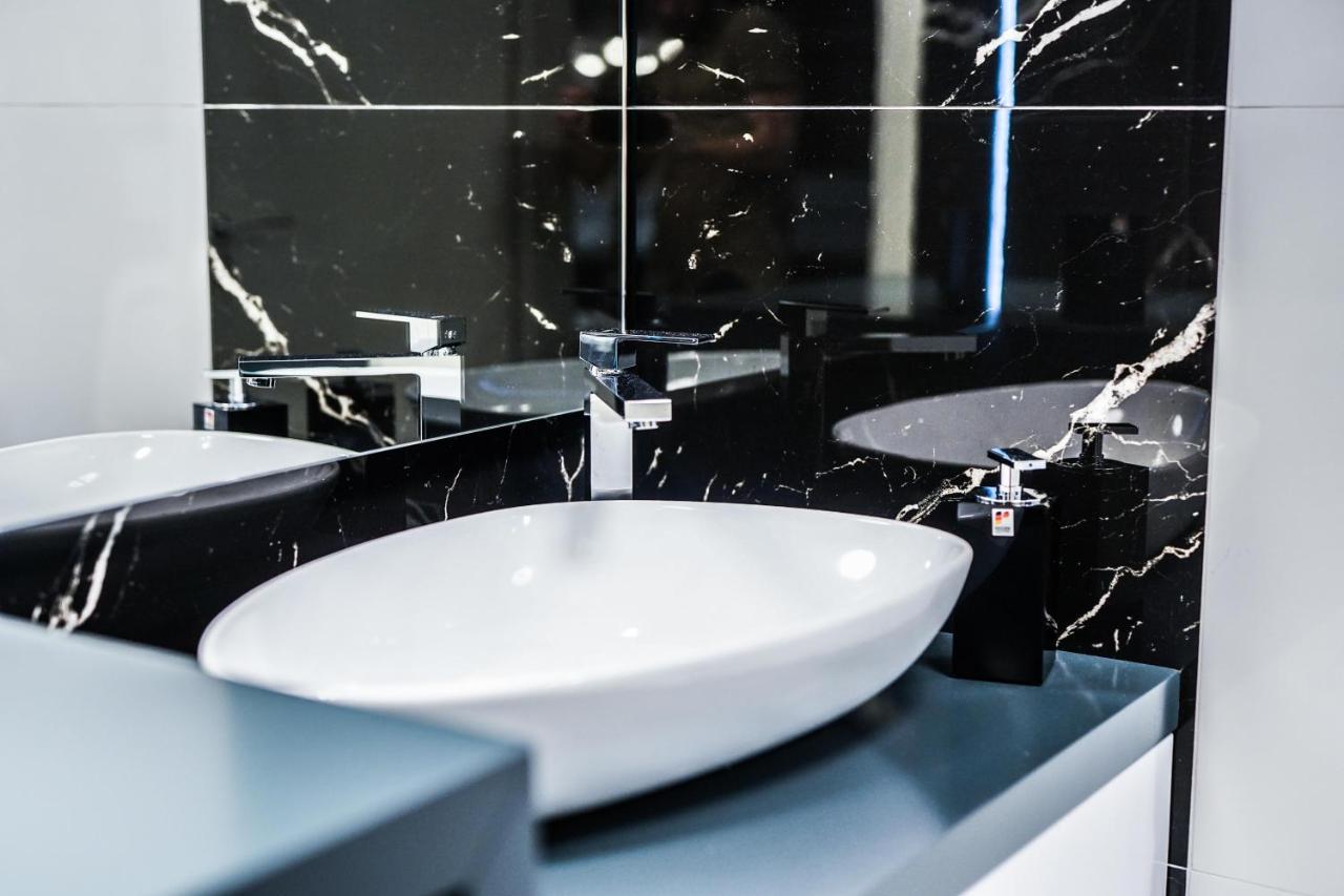 Haris Luxury Apartment No.4 Tiranë Ngoại thất bức ảnh